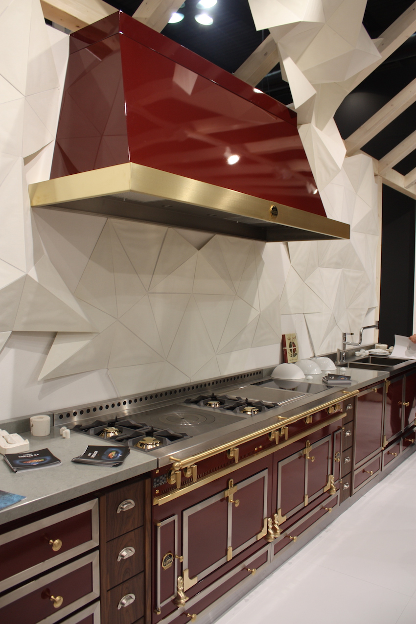 Marble veneer kitchen