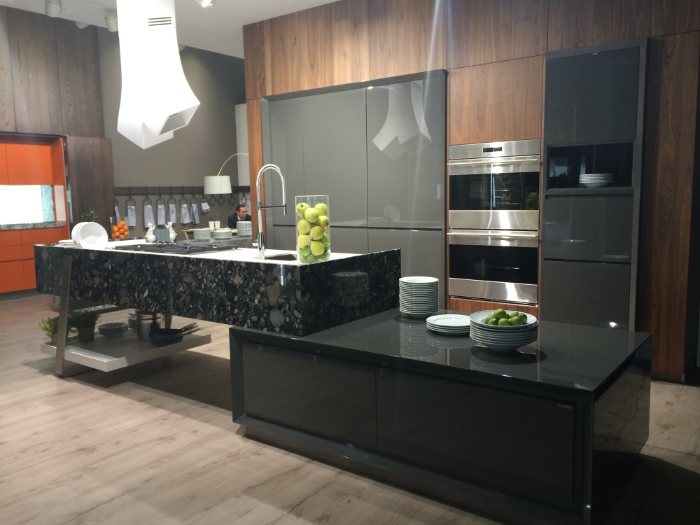 Marble veneer kitchen