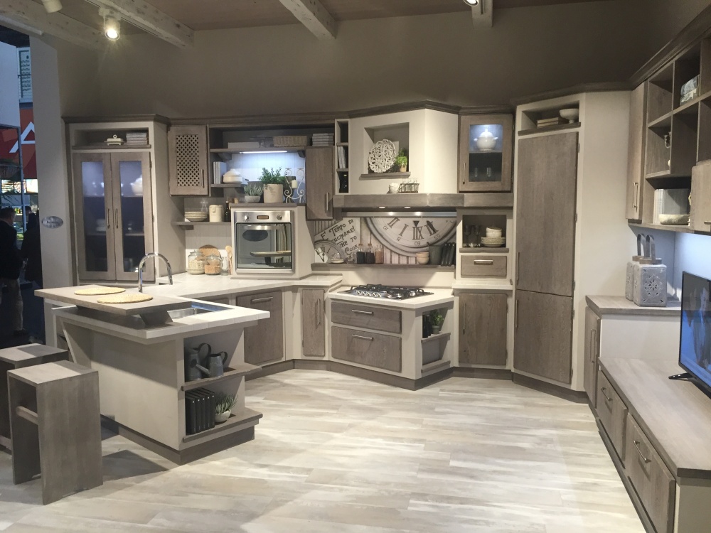 Marble veneer kitchen