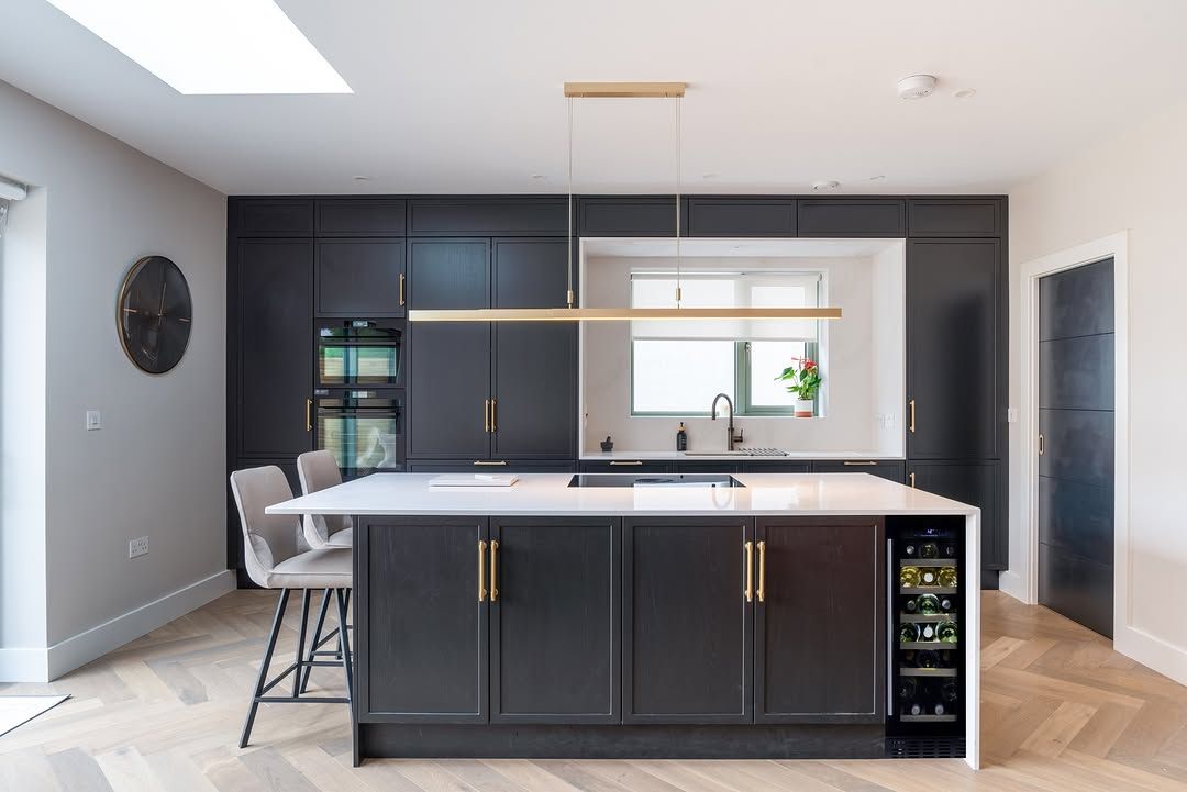 21 Black Kitchen Ideas That Make Dark Spaces Look Modern and Striking