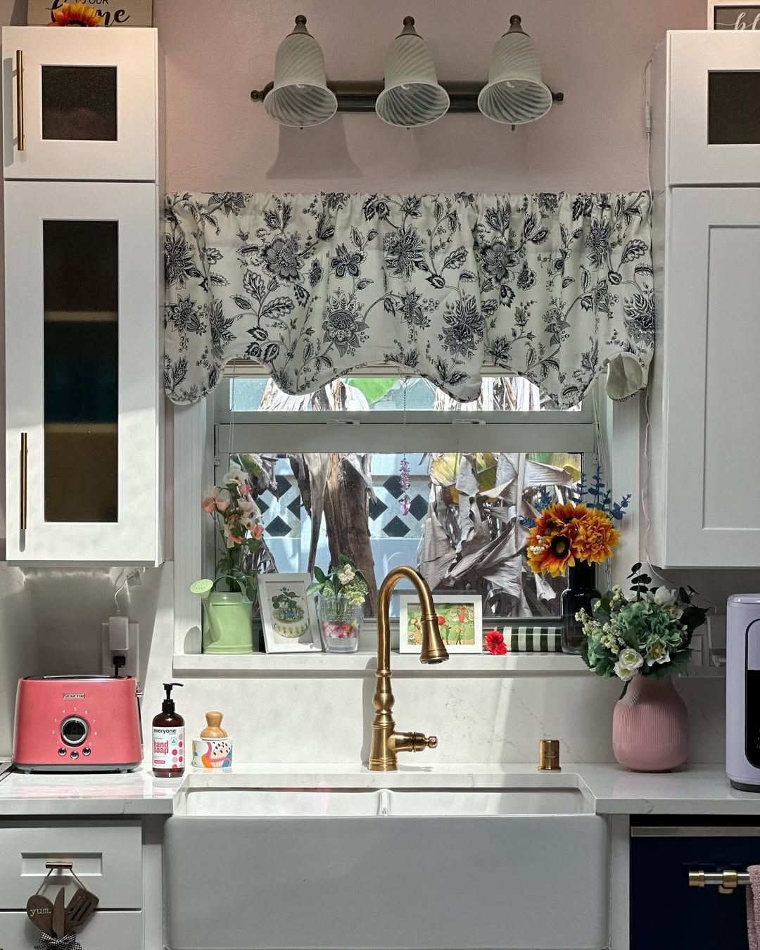 Patchwork Valances on Corner Kitchen Windows