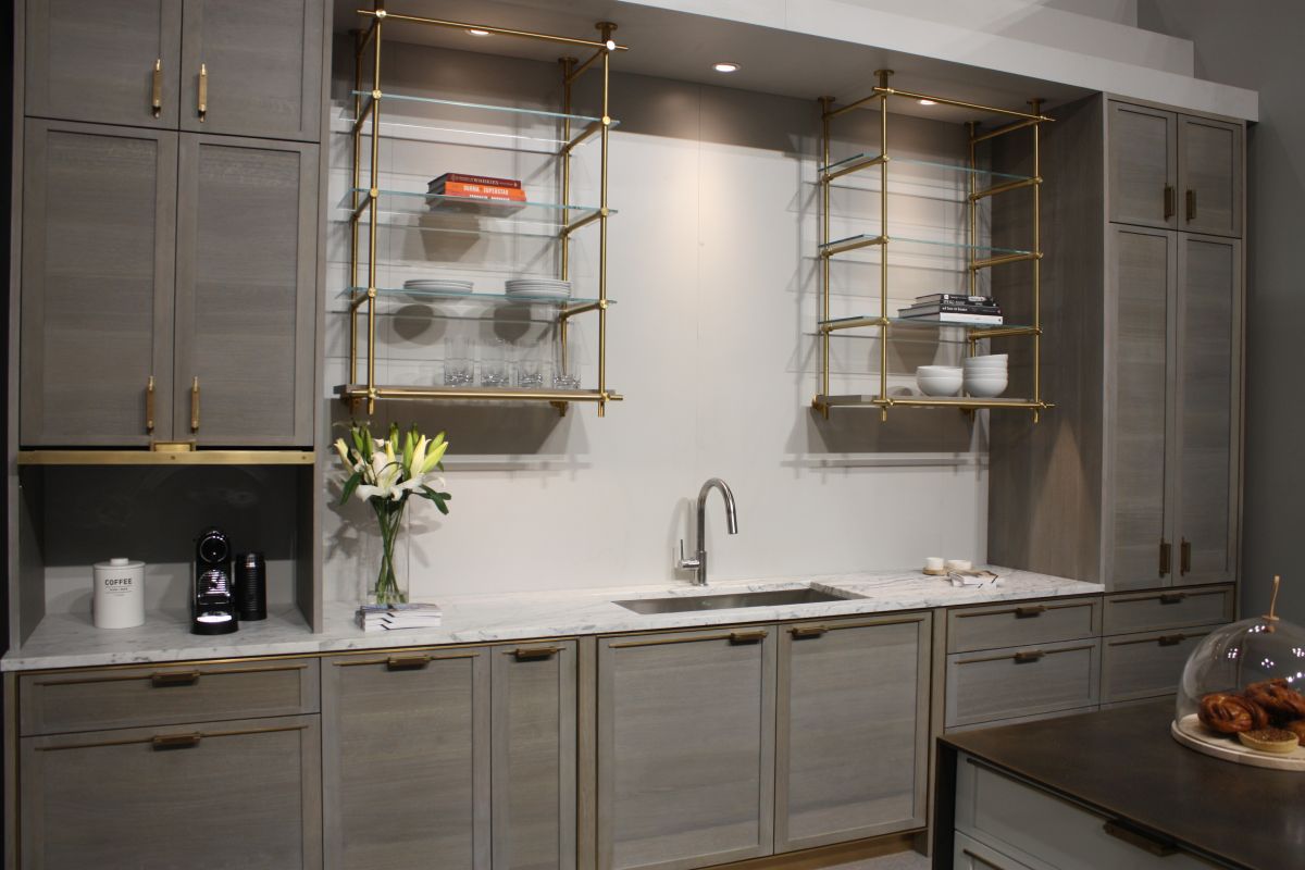 Soft Beige Warm Wood