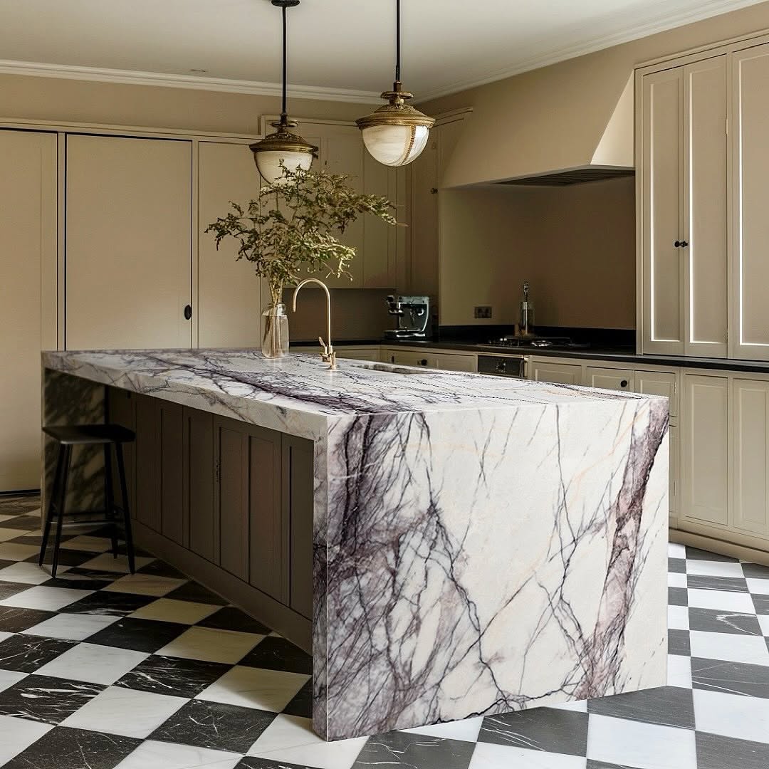 Marble vein kitchen decor